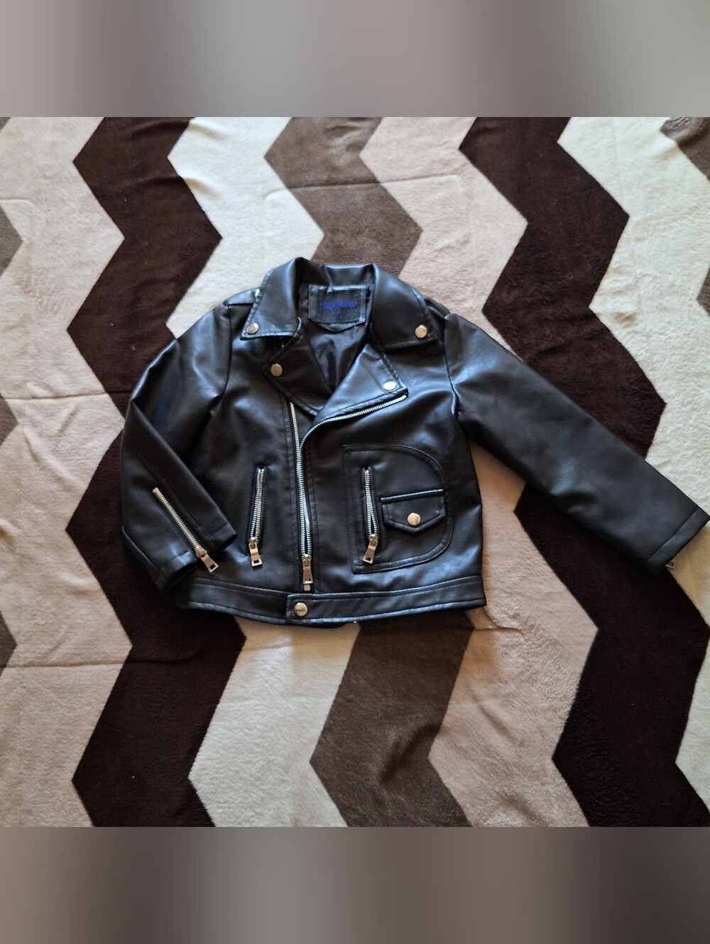 Children's faux leather moto jacket in black - Kid's Size 5/6